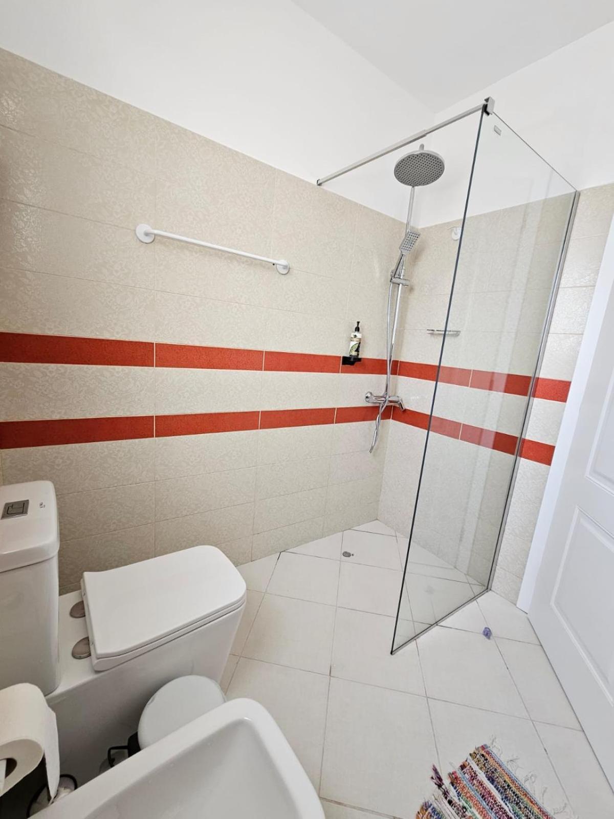 Zazo Apartaments ティラナ エクステリア 写真